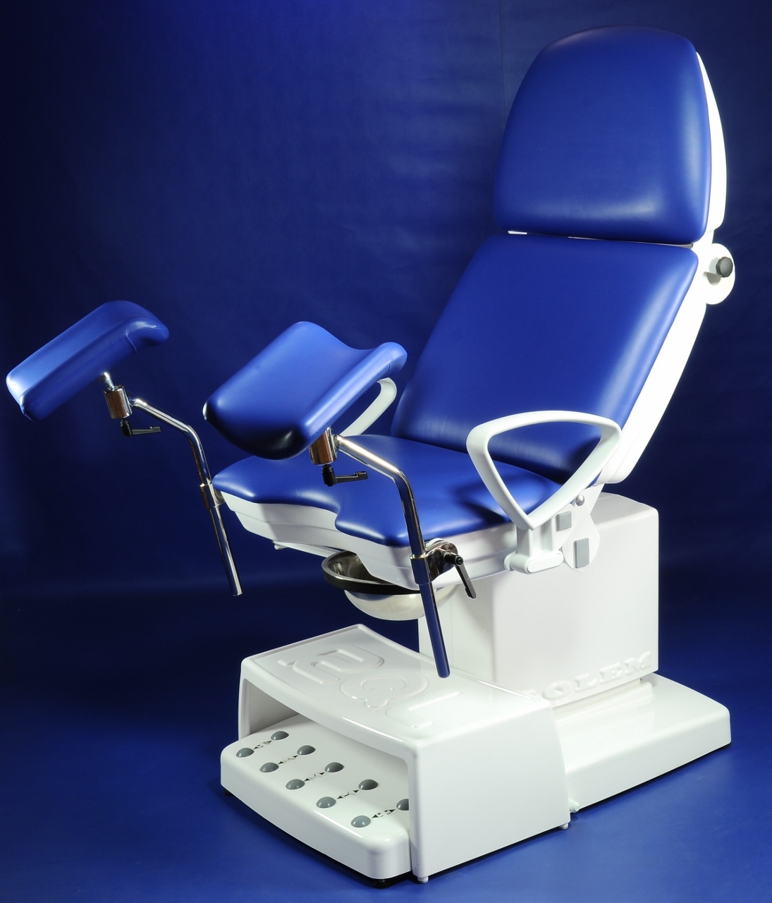 RQL s.r.o. - GOLEM 6ET – EXAMINING chair for gynaecology and urology